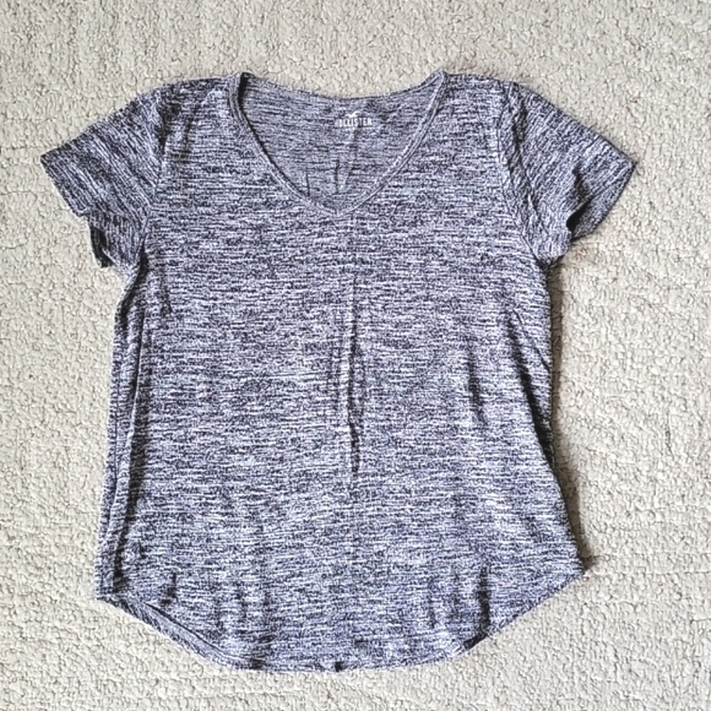 Hollister Must Have Collection T-Shirt